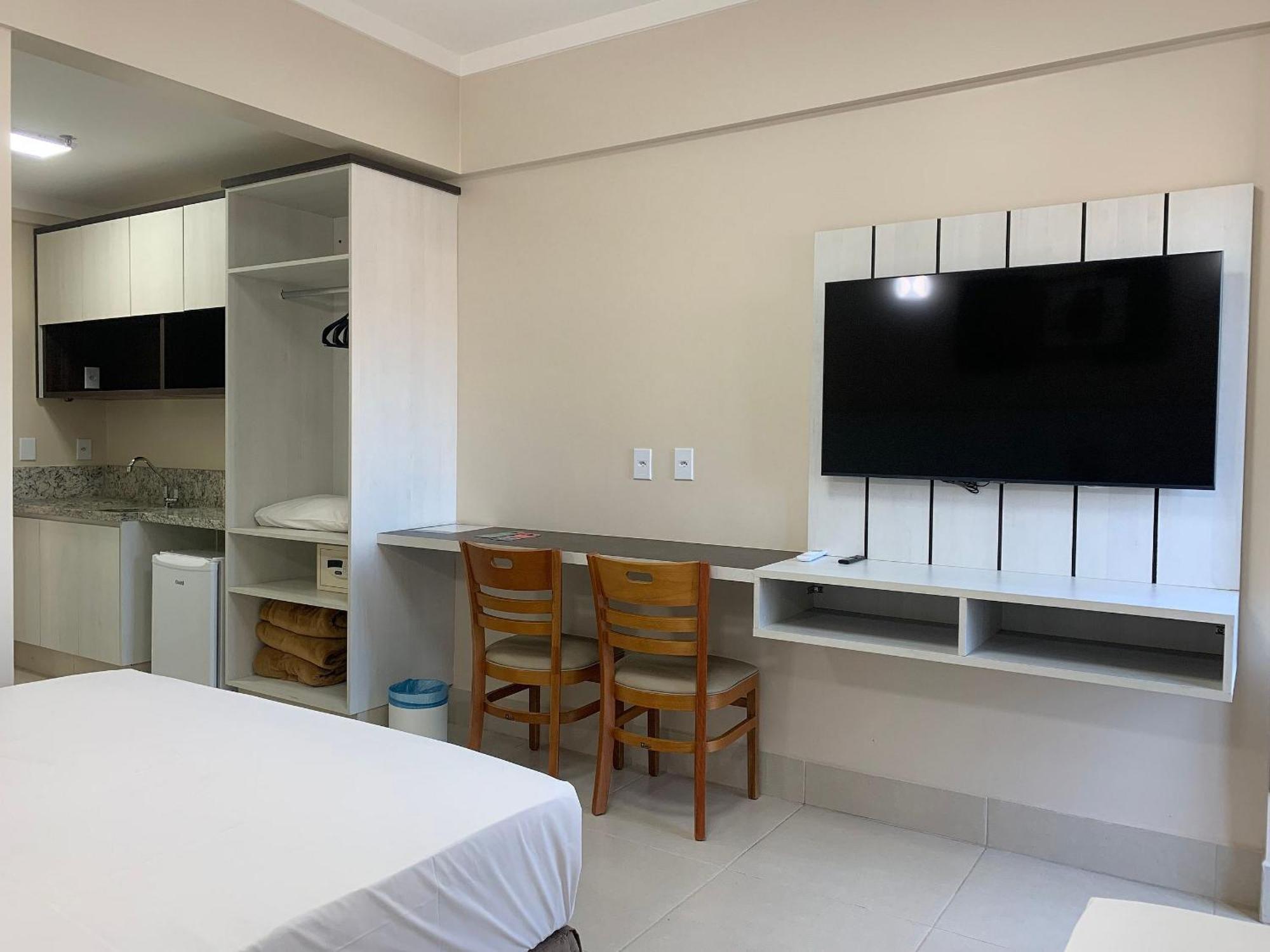 Hotel Spazzio Diroma Cafe Da Manha E Acesso Ao Acqua Park กัลดัสโนวัส ภายนอก รูปภาพ