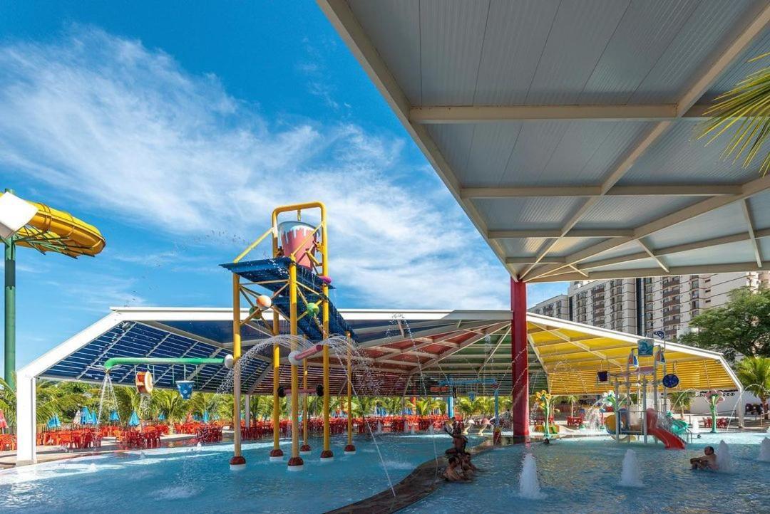 Hotel Spazzio Diroma Cafe Da Manha E Acesso Ao Acqua Park กัลดัสโนวัส ภายนอก รูปภาพ